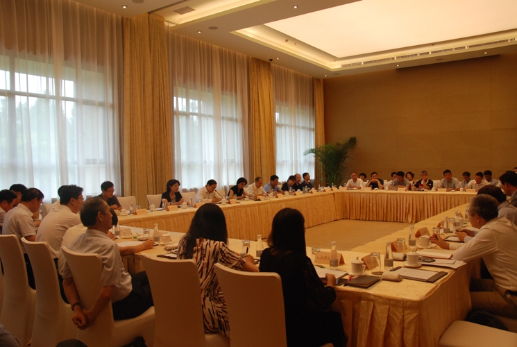 傾聽(tīng)企業(yè)訴求構(gòu)建服務(wù)型政府——市政府召開(kāi)外資企業(yè)座談會(huì)